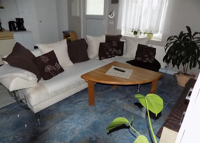 Zur Alten Schule 아파트 *